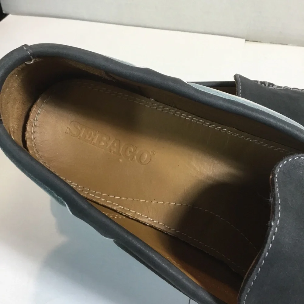 Men’s navy blue slip on boat shoes NIB